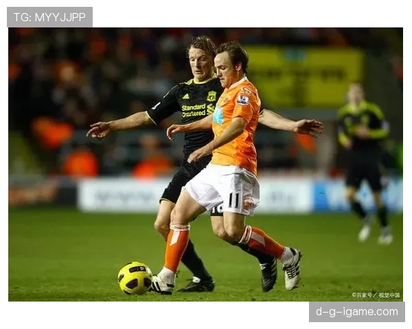 斯佩齐亚边路快马状态回暖,助力球队冲击新赛季佳绩 斯佩齐亚边路快马状态回暖,助力球队冲击新赛季佳绩