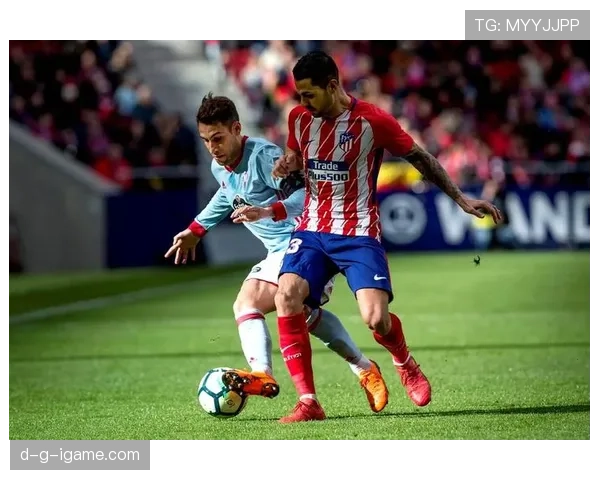 巴萨关键战表现起伏，稳定性面临考验，对赛季走势形成制约